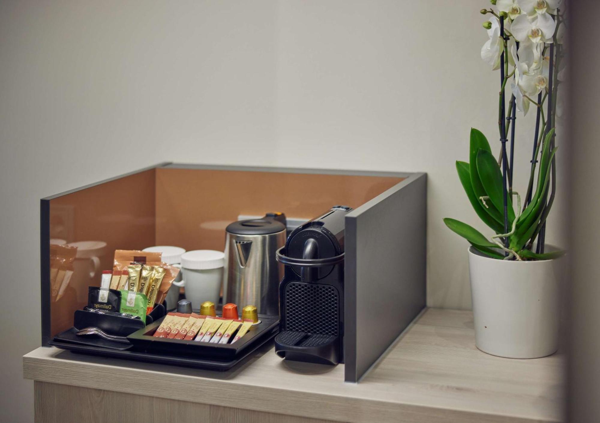 Doubletree By Hilton Hannover Schweizerhof Ngoại thất bức ảnh