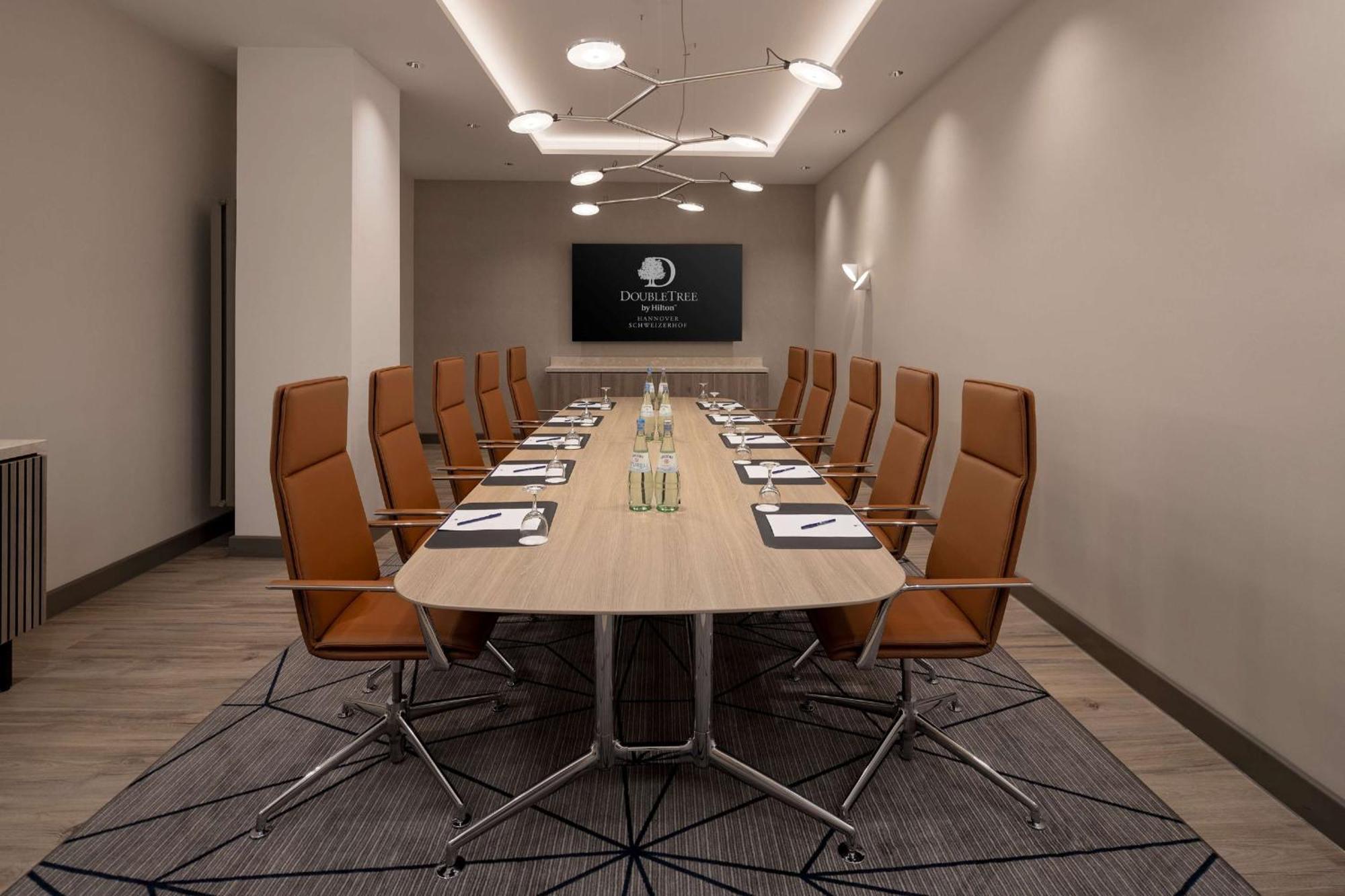 Doubletree By Hilton Hannover Schweizerhof Ngoại thất bức ảnh