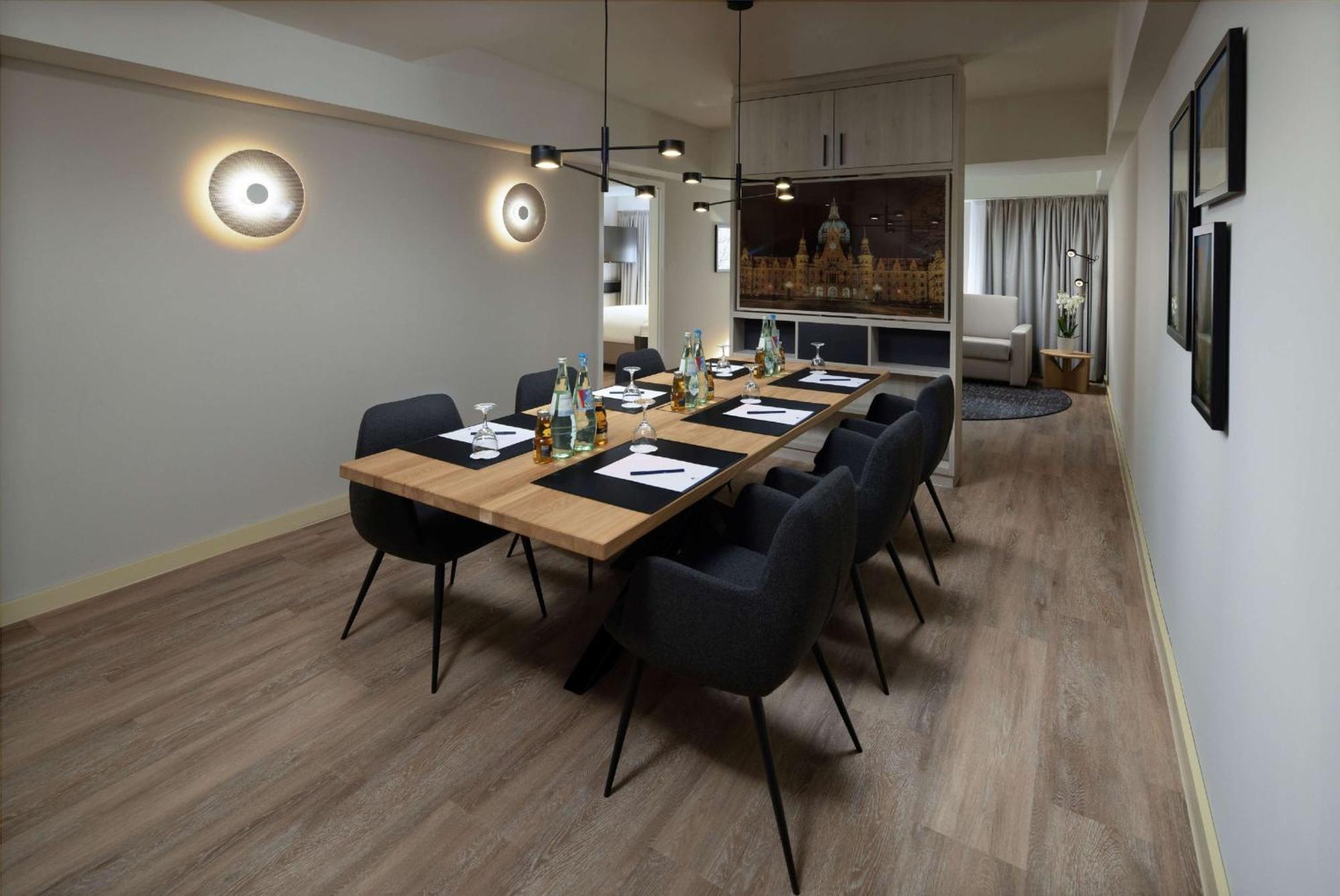 Doubletree By Hilton Hannover Schweizerhof Ngoại thất bức ảnh
