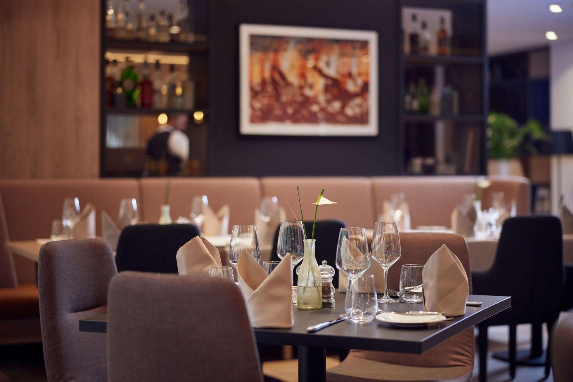 Doubletree By Hilton Hannover Schweizerhof Ngoại thất bức ảnh