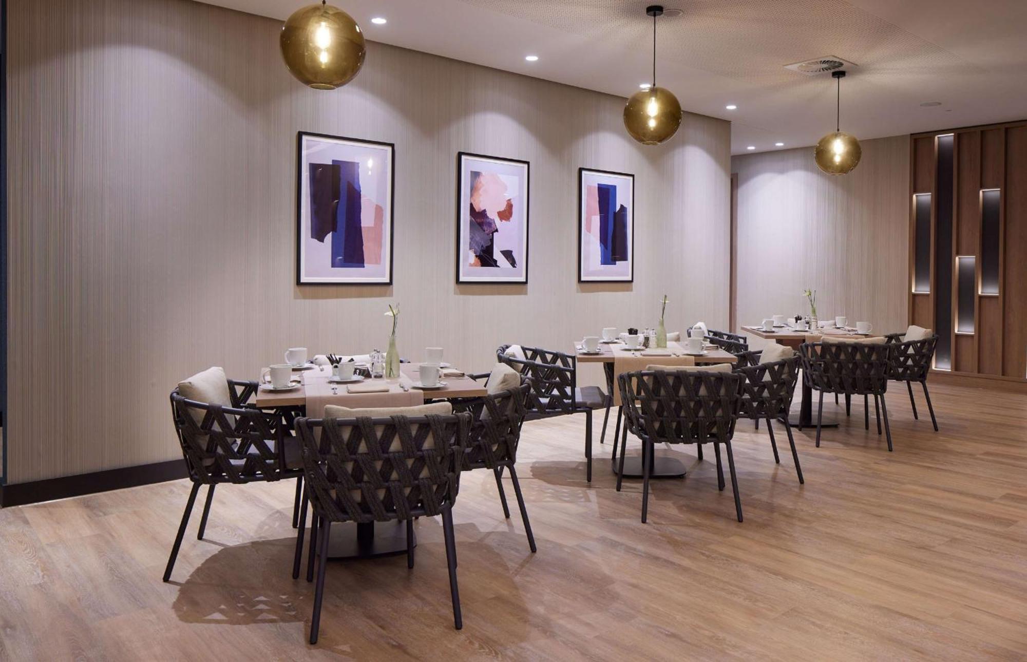 Doubletree By Hilton Hannover Schweizerhof Ngoại thất bức ảnh