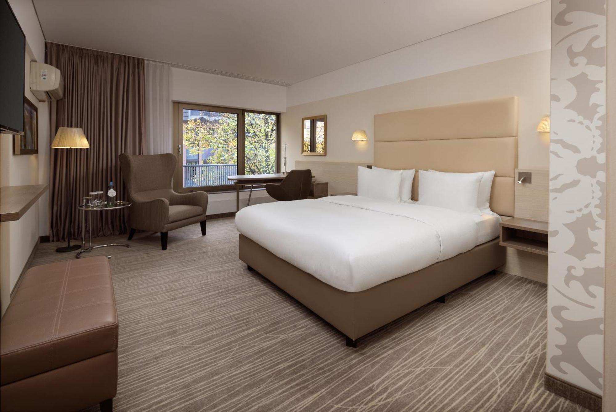 Doubletree By Hilton Hannover Schweizerhof Ngoại thất bức ảnh