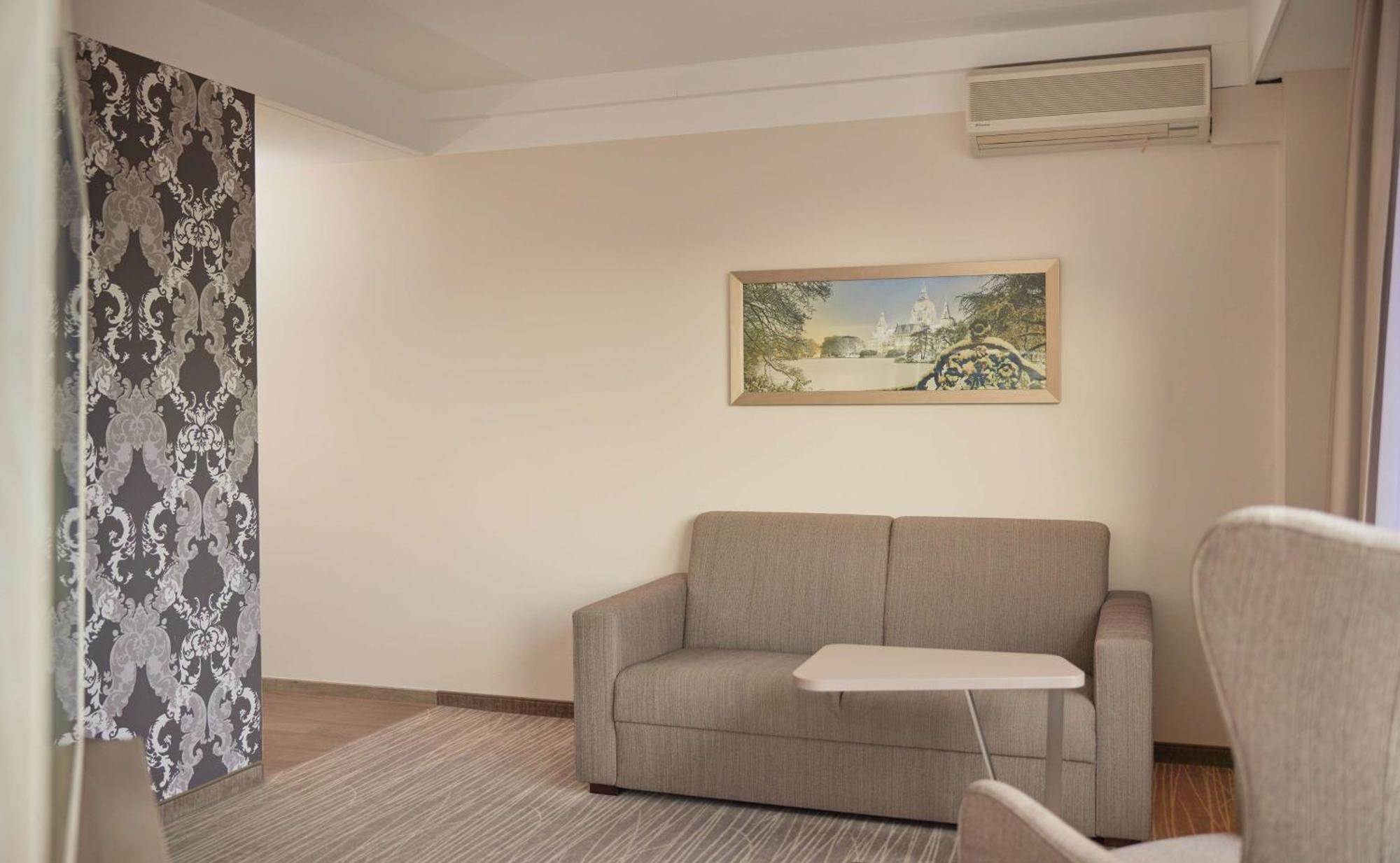 Doubletree By Hilton Hannover Schweizerhof Ngoại thất bức ảnh