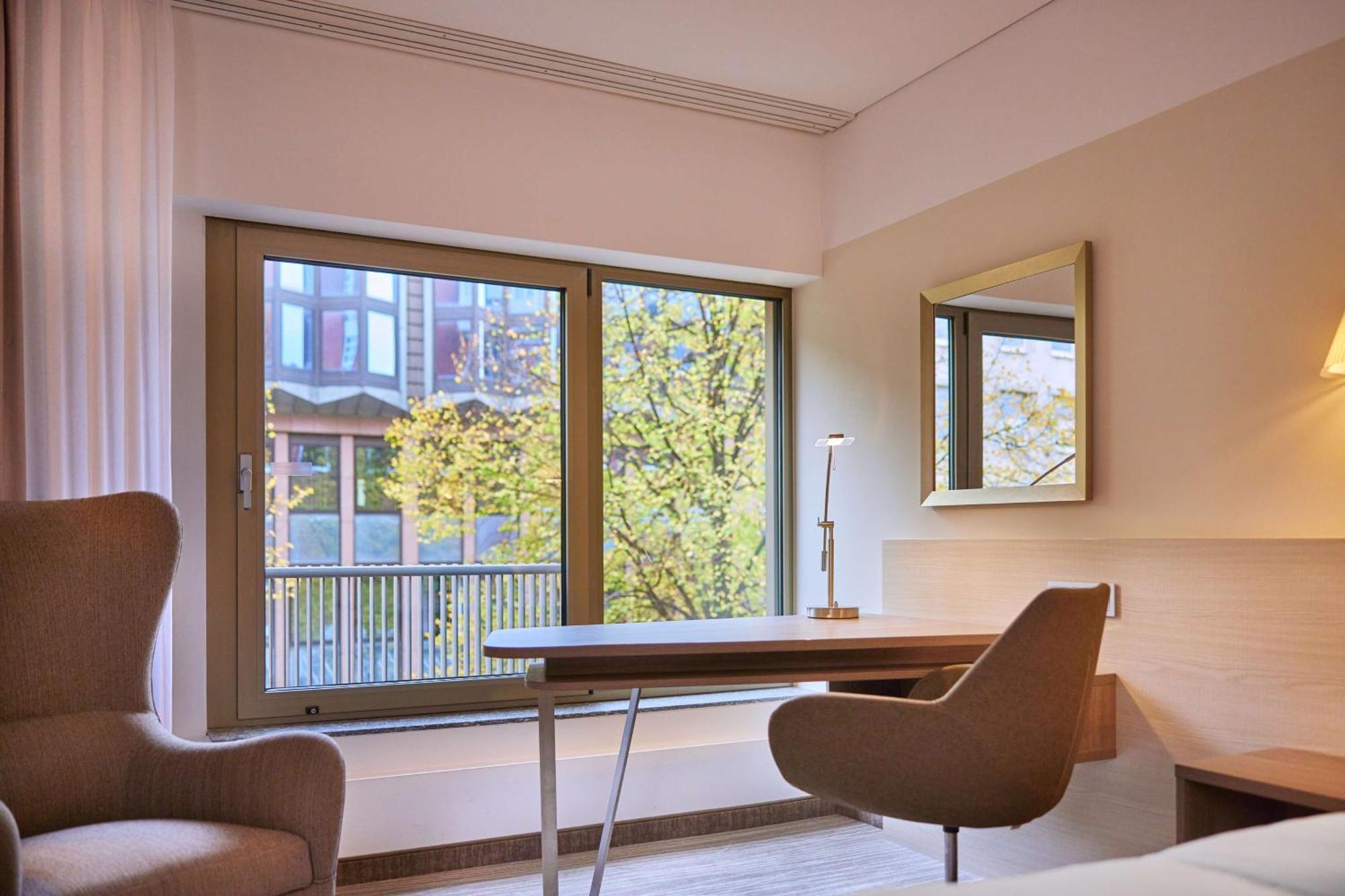 Doubletree By Hilton Hannover Schweizerhof Ngoại thất bức ảnh